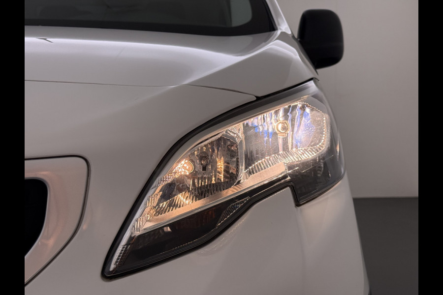 Peugeot Expert 1.5HDI 100PK L2 3-Persoons LIFT Euro 6 360°Camera Airco Apple Carplay Android Auto Navi Cruise Control Bluetooth Regen-Lichtsensor Betonplex Vloer Wandbetimmering Schuifdeur 1e Eigenaar Dealeronderhouden Origineel Nederlandse Auto