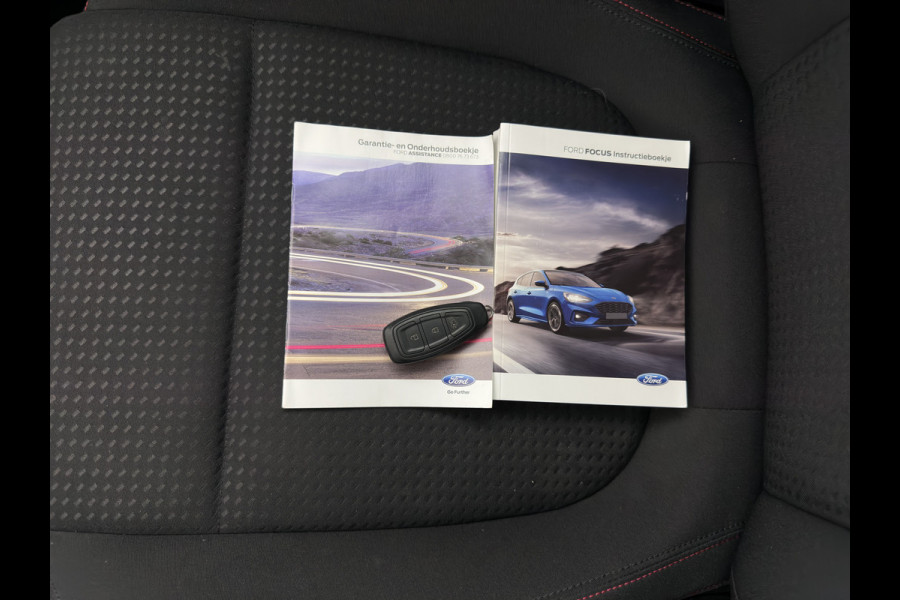 Ford FOCUS Wagon 1.5 EcoBlue ST Line Business *FULL-LED | SPORT-SEATS | NAVI-FULLMAP | KEYLESS | PRIVACY-GLASS | ECC | PDC | CRUISE | 18''ALU*