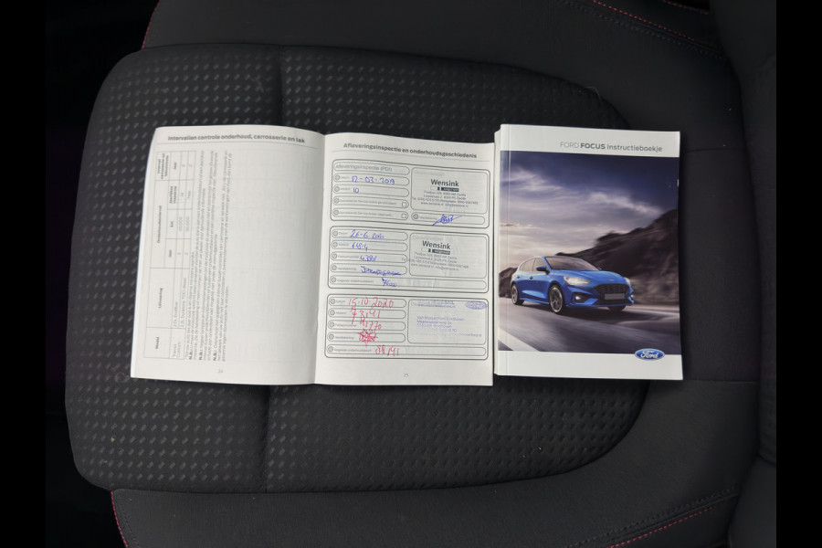Ford FOCUS Wagon 1.5 EcoBlue ST Line Business *FULL-LED | SPORT-SEATS | NAVI-FULLMAP | KEYLESS | PRIVACY-GLASS | ECC | PDC | CRUISE | 18''ALU*
