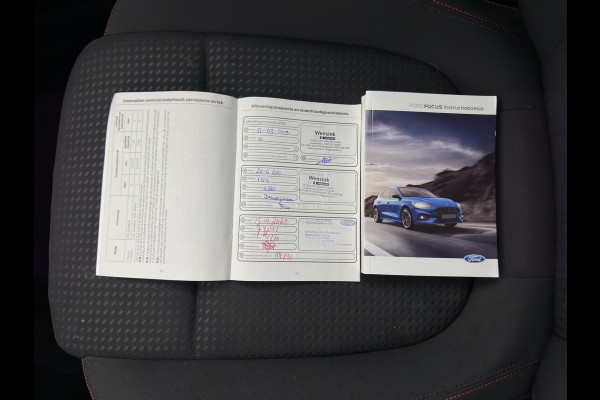 Ford FOCUS Wagon 1.5 EcoBlue ST Line Business *FULL-LED | SPORT-SEATS | NAVI-FULLMAP | KEYLESS | PRIVACY-GLASS | ECC | PDC | CRUISE | 18''ALU*