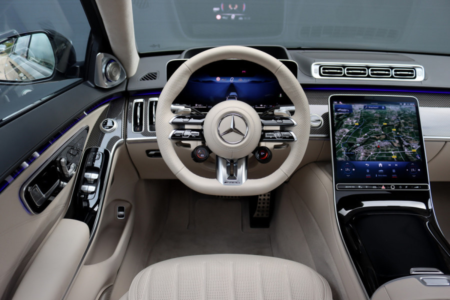 Mercedes-Benz S-Klasse AMG 63 S E Performance | 802pk | Manufaktur | Keramisch | Carbon | Luchtvering | Chauffeurspakket | Massage | Entertainment Achter | HUD | Vlakkenverwarming | Burmester High-End 4D |