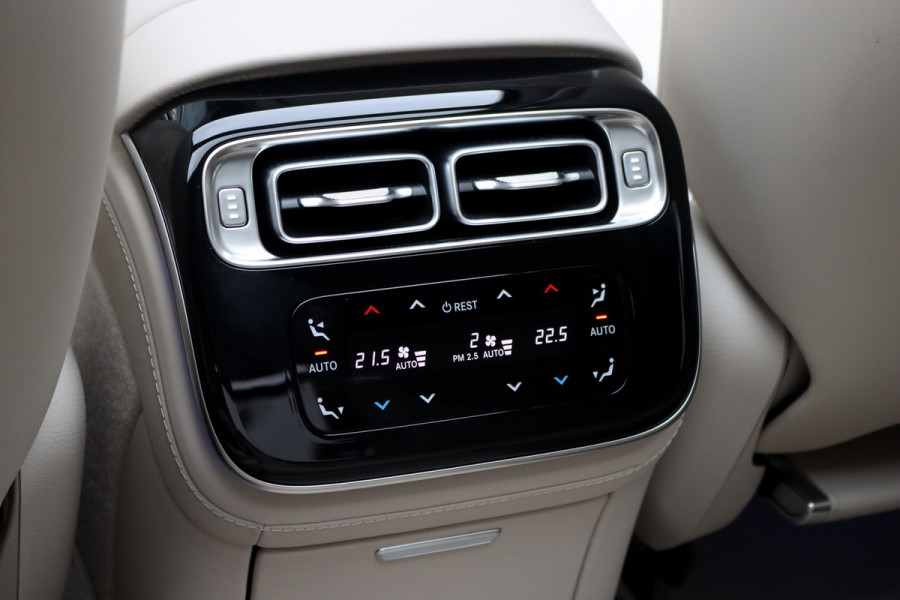 Mercedes-Benz S-Klasse AMG 63 S E Performance | 802pk | Manufaktur | Keramisch | Carbon | Luchtvering | Chauffeurspakket | Massage | Entertainment Achter | HUD | Vlakkenverwarming | Burmester High-End 4D |