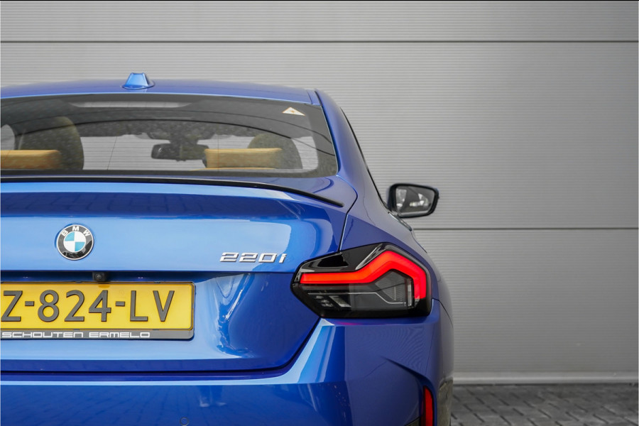 BMW 2 Serie Coupé 220i M-Sport Pano Leder Camera Memory