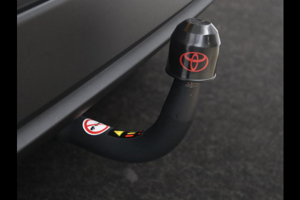 Toyota Aygo X 1.0 VVT-i MT Play | Cruise control | Carplay | Trekhaak | Airco | Camera | DAB | Lane assist | Lederen stuurwiel |