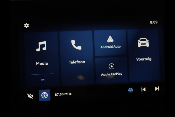 Toyota Aygo X 1.0 VVT-i MT Play | Cruise control | Carplay | Trekhaak | Airco | Camera | DAB | Lane assist | Lederen stuurwiel |