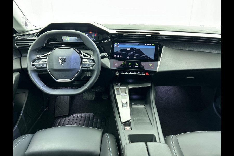 Peugeot 408 1.2 PureTech Allure Pack 130pk Automaat Comfort Pakket Ergo comfort stoel Electrische stoelverstelling lichtmetalen velgen stoelverwarming Camera Navigatie Climate Control Dab Led Parkeer sensoren