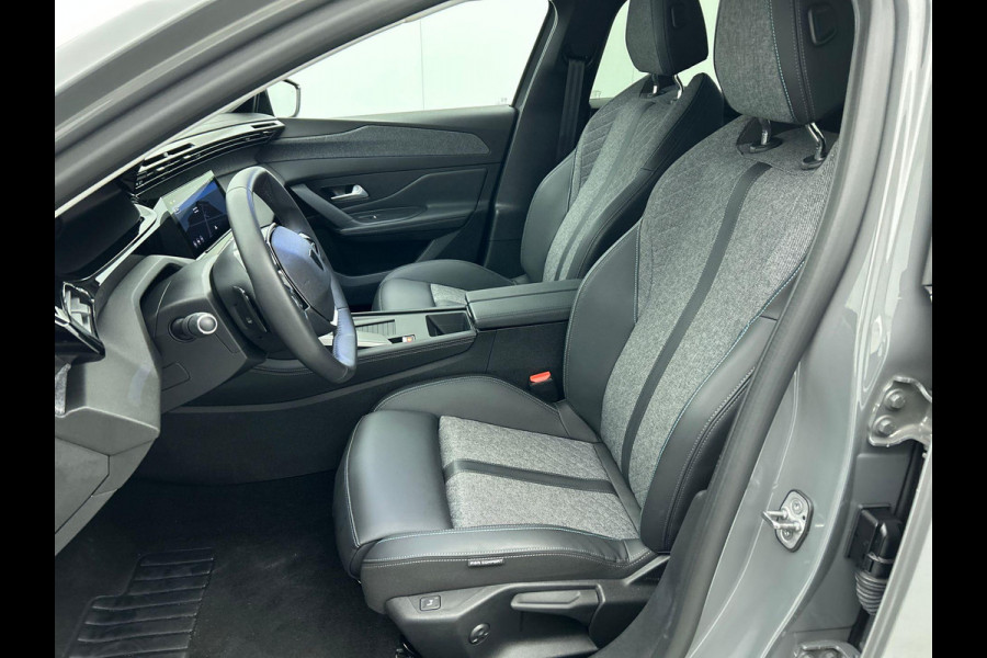 Peugeot 408 1.2 PureTech Allure Pack 130pk Automaat Comfort Pakket Ergo comfort stoel Electrische stoelverstelling lichtmetalen velgen stoelverwarming Camera Navigatie Climate Control Dab Led Parkeer sensoren