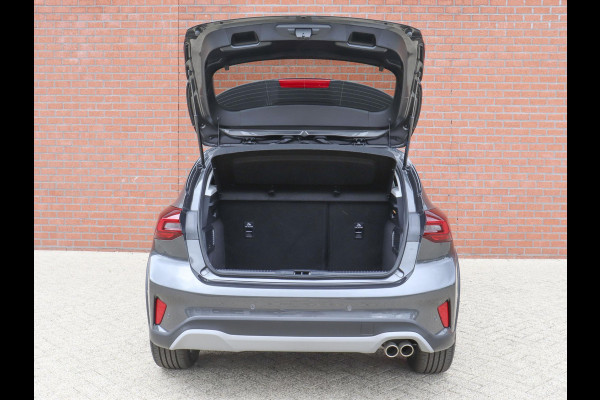 Ford Focus 1.0 EcoBoost 155pk Automaat Active X Ford Focus 1.0 EcoBoost 155pk Hybrid Automaat Active X Navigatie Climate Control Camera Parkeer sensoren B&O Dab Lichtmetalen velgen