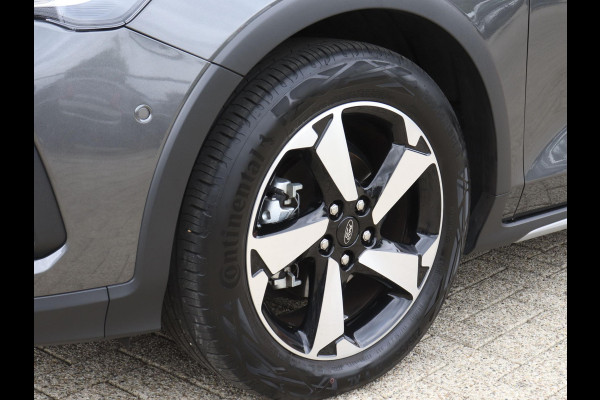 Ford Focus 1.0 EcoBoost 155pk Automaat Active X Ford Focus 1.0 EcoBoost 155pk Hybrid Automaat Active X Navigatie Climate Control Camera Parkeer sensoren B&O Dab Lichtmetalen velgen