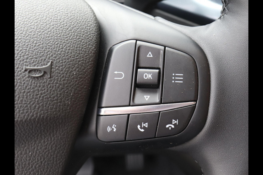 Ford Focus 1.0 EcoBoost 155pk Automaat Active X Ford Focus 1.0 EcoBoost 155pk Hybrid Automaat Active X Navigatie Climate Control Camera Parkeer sensoren B&O Dab Lichtmetalen velgen