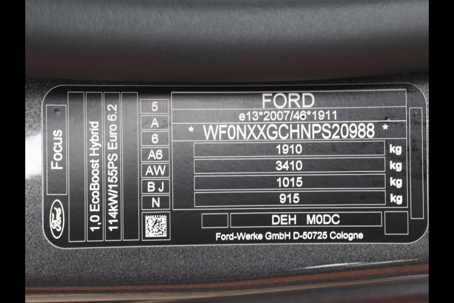 Ford Focus 1.0 EcoBoost 155pk Automaat Active X Ford Focus 1.0 EcoBoost 155pk Hybrid Automaat Active X Navigatie Climate Control Camera Parkeer sensoren B&O Dab Lichtmetalen velgen