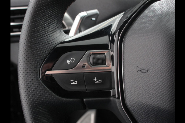Peugeot 3008 1.2 Puretech 130pk Automaat GT Line Climate Control Navigatie Apple Carplay/Android Auto Parkeer sensoren V+A Camera Full LED 18"  Lichtmetalen Velgen