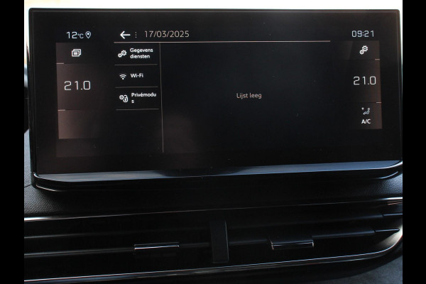 Peugeot 3008 1.2 Puretech 130pk Automaat GT Line Climate Control Navigatie Apple Carplay/Android Auto Parkeer sensoren V+A Camera Full LED 18"  Lichtmetalen Velgen