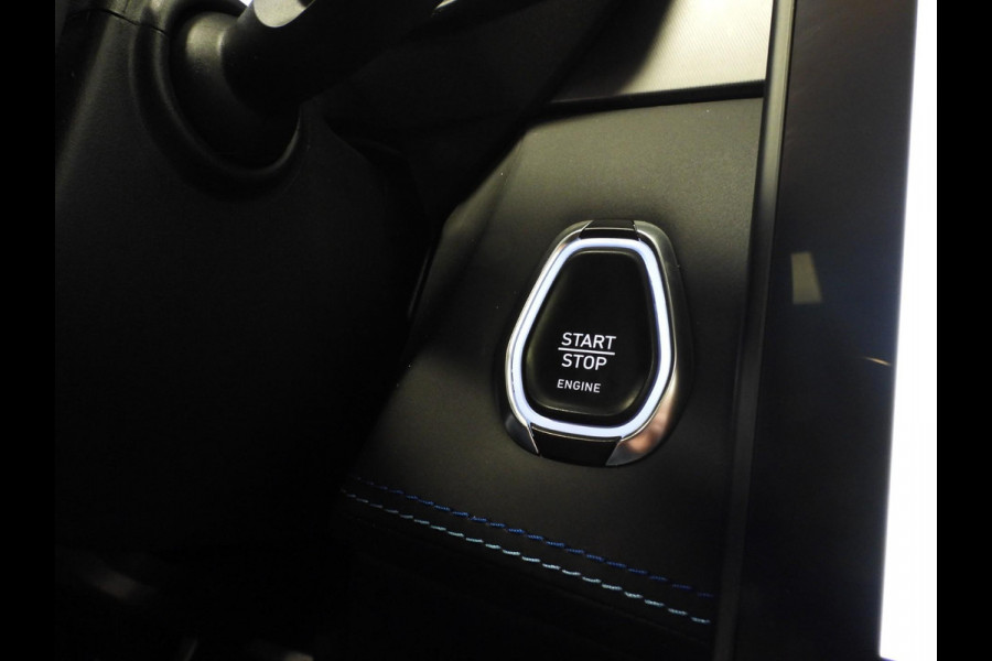Lynk & Co 01 1.5 PHEV BlackLine STUURVERW./360CAM/SCHUIFDAK/LED/20"LMV!