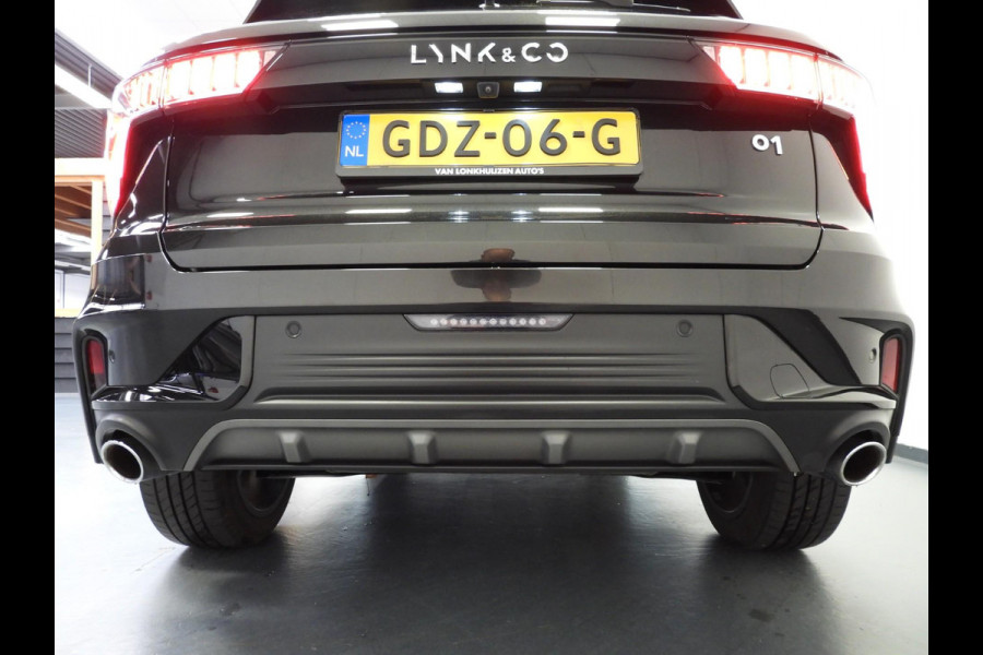 Lynk & Co 01 1.5 PHEV BlackLine STUURVERW./360CAM/SCHUIFDAK/LED/20"LMV!