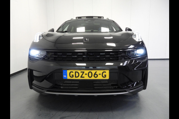 Lynk & Co 01 1.5 PHEV BlackLine STUURVERW./360CAM/SCHUIFDAK/LED/20"LMV!