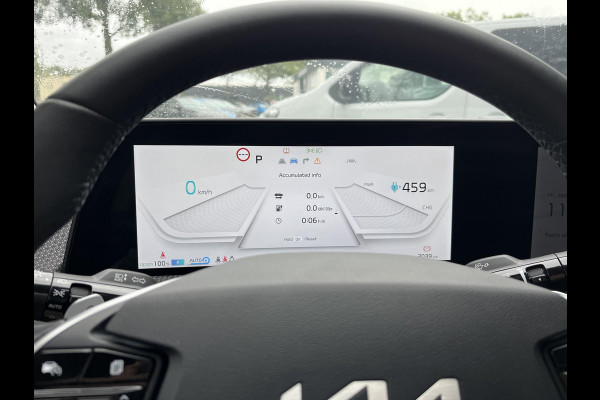 Kia Ev6 Light 77.4 kWh SOH 100% | 3.000KM UNIEKE KM-STAND | KIA DEALER ONDERHOUDEN | 1E EIGENAAR | LEDEREN BEKLEDING | CAMERA | ADAPTIVE CRUISE | KIA GARANTIE TOT 10-2030 | BTW VERREKENBAAR