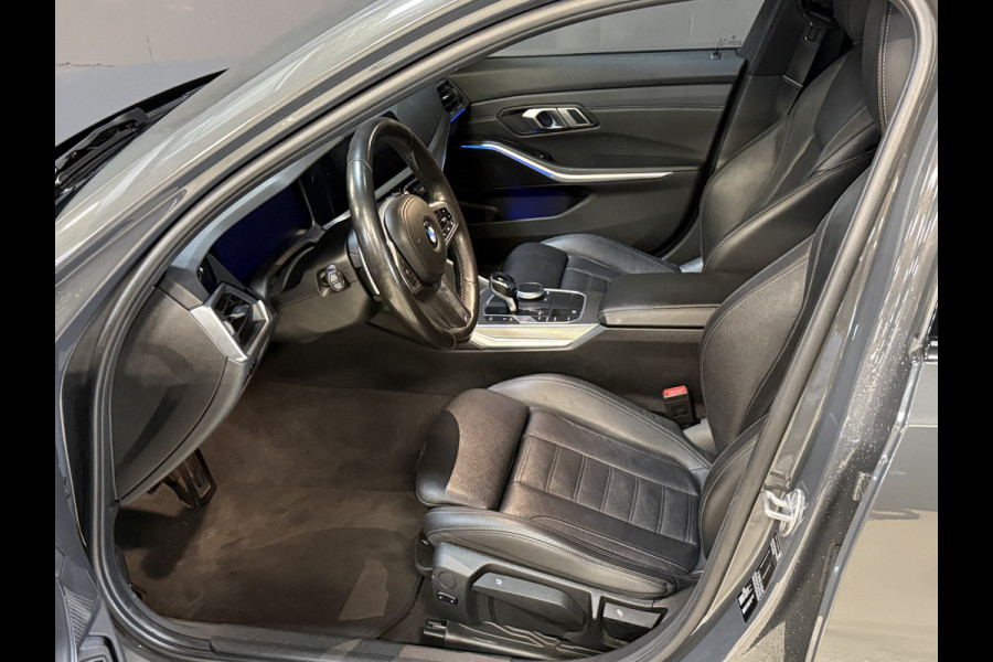 BMW 3 Serie Touring 320i High Executive Edition | M-Sport | Apple Carplay | Leder | Camera