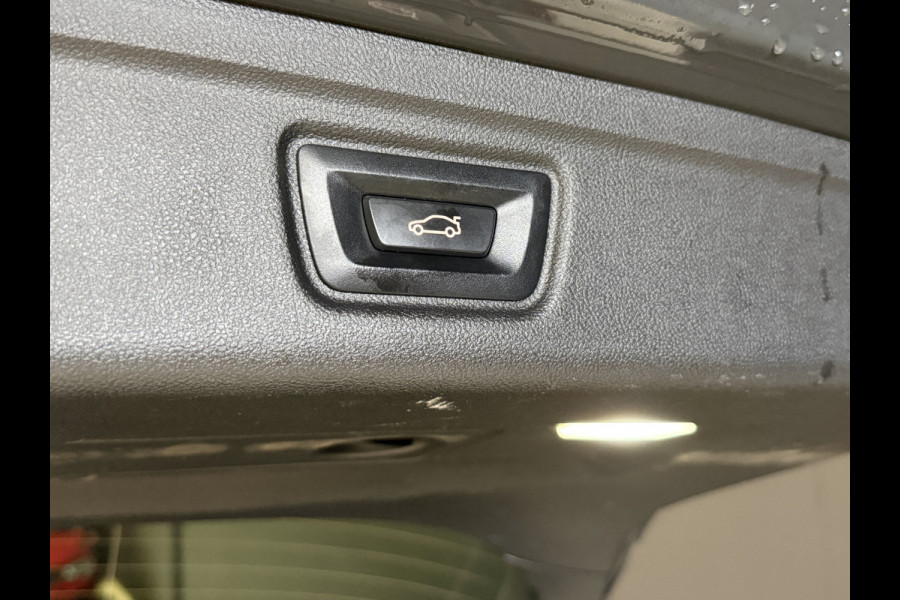 BMW 3 Serie Touring 320i High Executive Edition | M-Sport | Apple Carplay | Leder | Camera