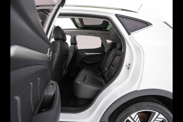 MG ZS EV Luxury 45 kWh {SoH-87%} (INCL-BTW) Aut. *PANO | LEATHER | CCS-FASTLOADER | KEYLESS | NAVI-FULLMAP | ADAPTIVE-CRUISE | CAMERA | HEATED-SPORTSEATS | CARPLAY | BLINDSPOT | DAB | LANE-ASSIST | 17''ALU*