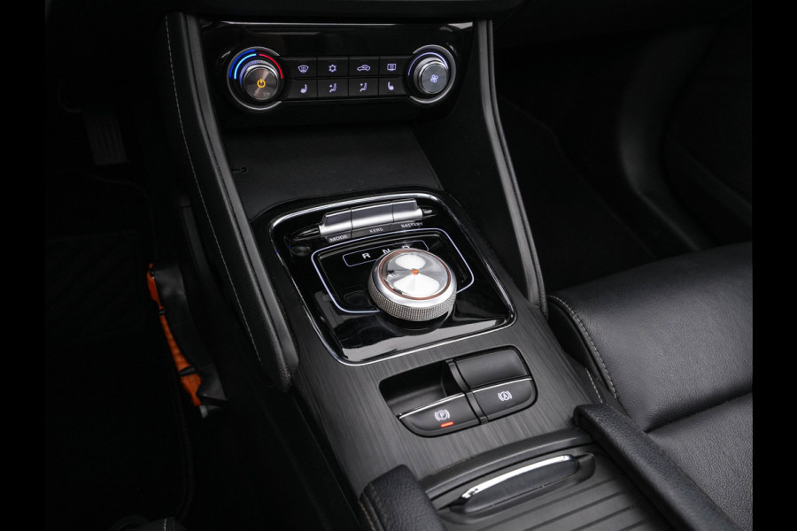 MG ZS EV Luxury 45 kWh {SoH-87%} (INCL-BTW) Aut. *PANO | LEATHER | CCS-FASTLOADER | KEYLESS | NAVI-FULLMAP | ADAPTIVE-CRUISE | CAMERA | HEATED-SPORTSEATS | CARPLAY | BLINDSPOT | DAB | LANE-ASSIST | 17''ALU*