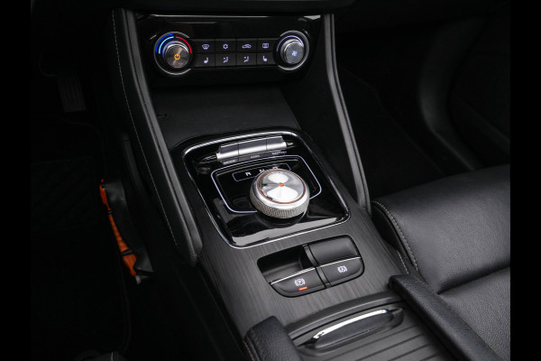 MG ZS EV Luxury 45 kWh {SoH-87%} (INCL-BTW) Aut. *PANO | LEATHER | CCS-FASTLOADER | KEYLESS | NAVI-FULLMAP | ADAPTIVE-CRUISE | CAMERA | HEATED-SPORTSEATS | CARPLAY | BLINDSPOT | DAB | LANE-ASSIST | 17''ALU*