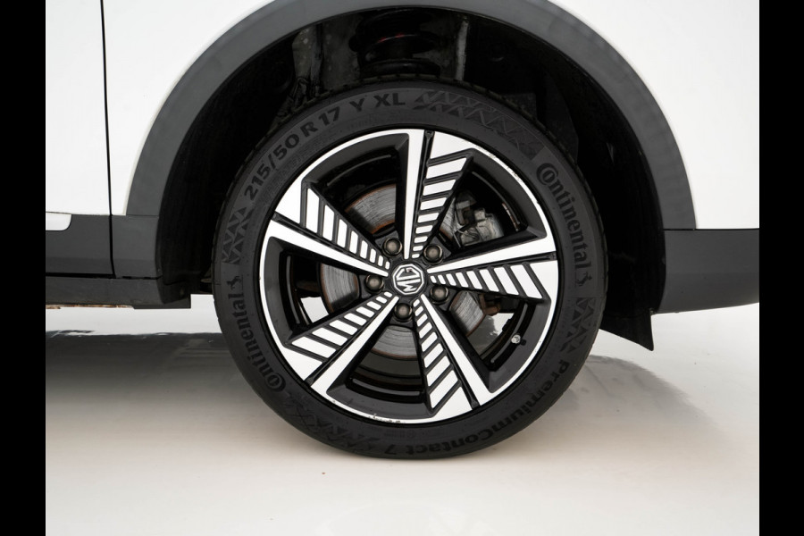 MG ZS EV Luxury 45 kWh {SoH-87%} (INCL-BTW) Aut. *PANO | LEATHER | CCS-FASTLOADER | KEYLESS | NAVI-FULLMAP | ADAPTIVE-CRUISE | CAMERA | HEATED-SPORTSEATS | CARPLAY | BLINDSPOT | DAB | LANE-ASSIST | 17''ALU*