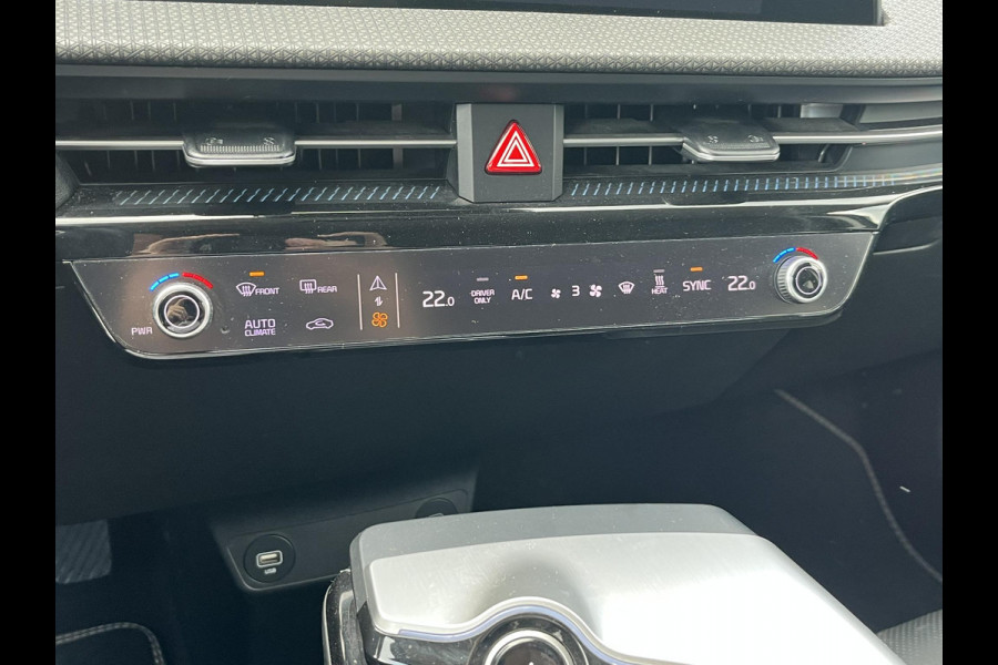 Kia Ev6 Light 77.4 kWh SOH 100% | TREKHAAK | KIA DEALER ONDERHOUDEN | 1E EIGENAAR | LEDEREN BEKLEDING | CAMERA | ADAPTIVE CRUISE | KIA GARANTIE TOT 10-2030 | BTW VERREKENBAAR