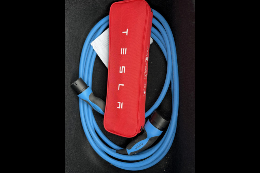 Tesla Model Y Long Range AWD 75 kWh SOH 95% | ORIGINEEL NEDERLANDSE AUTO | 1E EIGENAAR | TESLA GARANTIE TOT 07-2027 | TESLA ACCUGARANTIE TOT 07-2030 OF TOT 192.000 KM