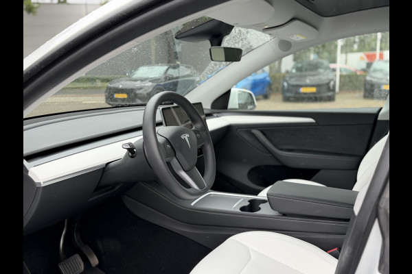 Tesla Model Y Long Range AWD 75 kWh SOH 95% | ORIGINEEL NEDERLANDSE AUTO | 1E EIGENAAR | TESLA GARANTIE TOT 07-2027 | TESLA ACCUGARANTIE TOT 07-2030 OF TOT 192.000 KM
