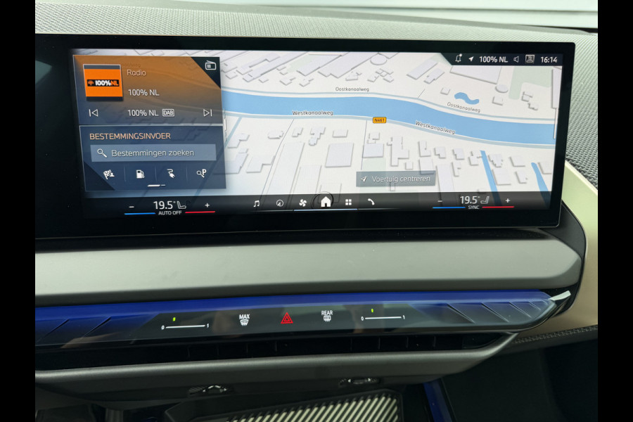 BMW X3 30e xDrive | Panorama dak | Head-Up | 360 Camera | Harman Kardon