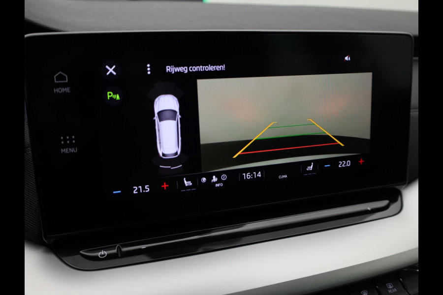 Škoda Octavia Combi 1.0 TSI Business Edition Plus | Panodak | Trekhaak elk. wegkl. | Camera | Elk. A-klep | Prijs Rijklaar!!
