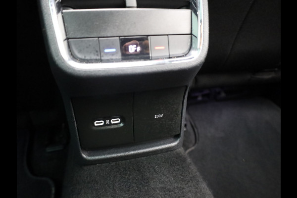 Škoda Octavia Combi 1.0 TSI Business Edition Plus | Panodak | Trekhaak elk. wegkl. | Camera | Elk. A-klep | Prijs Rijklaar!!