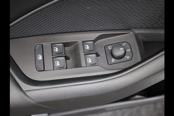 Škoda Octavia Combi 1.0 TSI Business Edition Plus | Panodak | Trekhaak elk. wegkl. | Camera | Elk. A-klep | Prijs Rijklaar!!