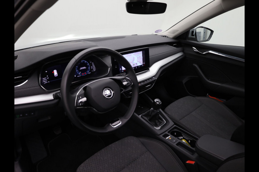 Škoda Octavia Combi 1.0 TSI Business Edition Plus | Panodak | Trekhaak elk. wegkl. | Camera | Elk. A-klep | Prijs Rijklaar!!
