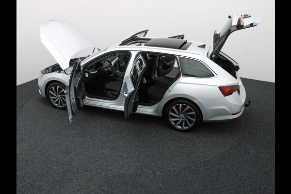 Škoda Octavia Combi 1.0 TSI Business Edition Plus | Panodak | Trekhaak elk. wegkl. | Camera | Elk. A-klep | Prijs Rijklaar!!