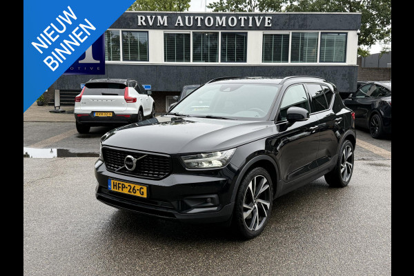 Volvo XC40 1.5 T5 Recharge R-Design 20 INCH | LEDEREN BEKLEDING | ELEKTRISCHE TREKHAAK | CAMERA | STOEL + STUURVERWARMING | ELEKTRISCHE ACHTERKLEP | ONDERHOUD GEHAD | ALL-IN PRIJS INCL. 12 MND BOVAG GARANTIE