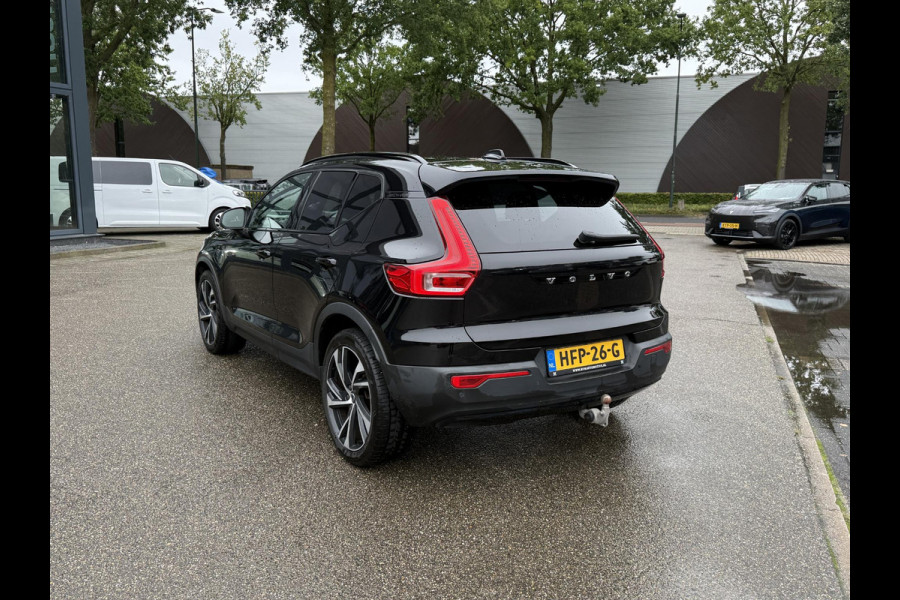 Volvo XC40 1.5 T5 Recharge R-Design 20 INCH | LEDEREN BEKLEDING | ELEKTRISCHE TREKHAAK | CAMERA | STOEL + STUURVERWARMING | ELEKTRISCHE ACHTERKLEP | ONDERHOUD GEHAD | ALL-IN PRIJS INCL. 12 MND BOVAG GARANTIE