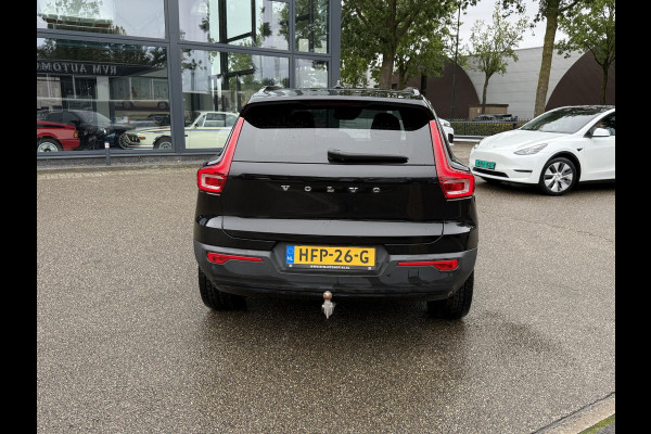 Volvo XC40 1.5 T5 Recharge R-Design 20 INCH | LEDEREN BEKLEDING | ELEKTRISCHE TREKHAAK | CAMERA | STOEL + STUURVERWARMING | ELEKTRISCHE ACHTERKLEP | ONDERHOUD GEHAD | ALL-IN PRIJS INCL. 12 MND BOVAG GARANTIE