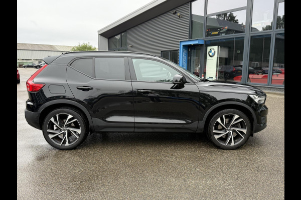 Volvo XC40 1.5 T5 Recharge R-Design 20 INCH | LEDEREN BEKLEDING | ELEKTRISCHE TREKHAAK | CAMERA | STOEL + STUURVERWARMING | ELEKTRISCHE ACHTERKLEP | ONDERHOUD GEHAD | ALL-IN PRIJS INCL. 12 MND BOVAG GARANTIE