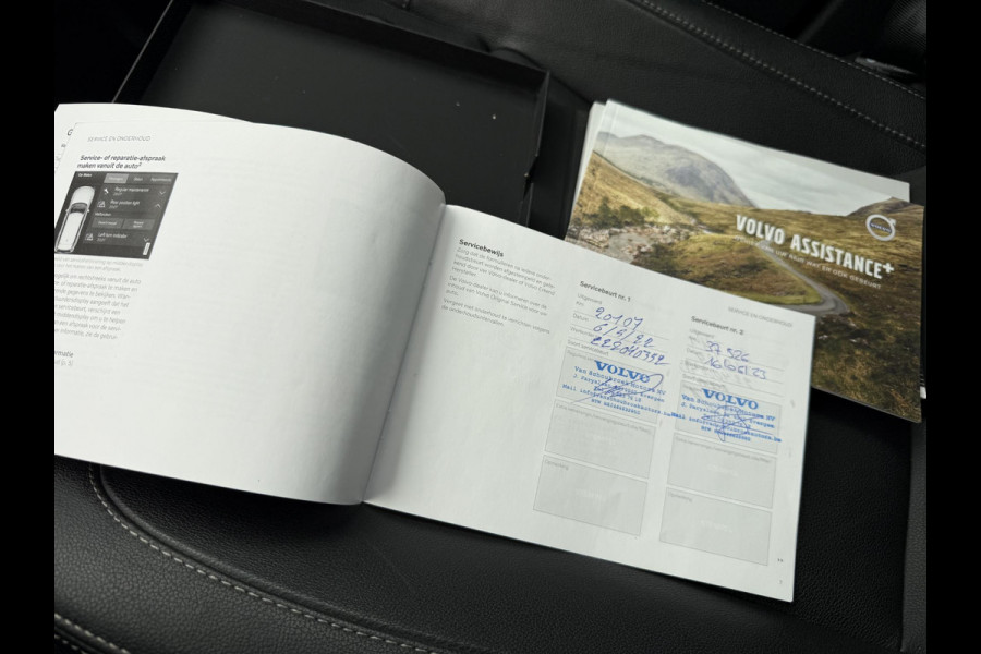 Volvo XC40 1.5 T5 Recharge R-Design 20 INCH | LEDEREN BEKLEDING | ELEKTRISCHE TREKHAAK | CAMERA | STOEL + STUURVERWARMING | ELEKTRISCHE ACHTERKLEP | ONDERHOUD GEHAD | ALL-IN PRIJS INCL. 12 MND BOVAG GARANTIE