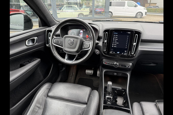 Volvo XC40 1.5 T5 Recharge R-Design 20 INCH | LEDEREN BEKLEDING | ELEKTRISCHE TREKHAAK | CAMERA | STOEL + STUURVERWARMING | ELEKTRISCHE ACHTERKLEP | ONDERHOUD GEHAD | ALL-IN PRIJS INCL. 12 MND BOVAG GARANTIE