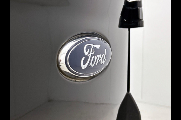 Ford Transit Connect 1.5 EcoBlue L2 Trend Navigatie Airco Camera Bluetooth Carplay 3Zits Trekaak Parkeersensoren