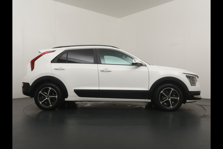 Kia Niro 1.6 GDi PHEV DynamicPlusLine - Adaptive Cruise - Stoel/Stuurverwarming - Schuif/Kanteldak - Navigatie - Apple Carplay/Android Auto