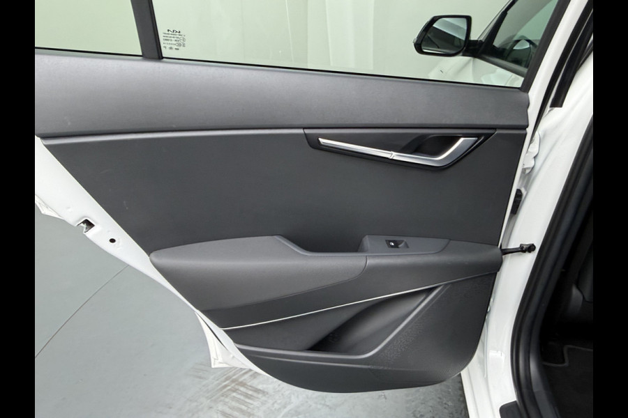 Kia Niro 1.6 GDi PHEV DynamicPlusLine - Adaptive Cruise - Stoel/Stuurverwarming - Schuif/Kanteldak - Navigatie - Apple Carplay/Android Auto