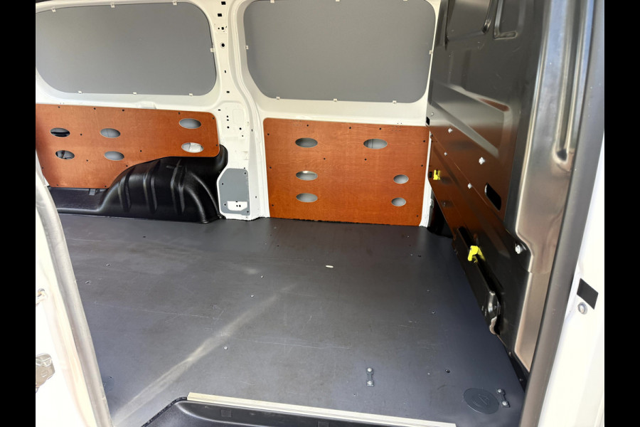 Toyota PROACE Electric Worker Extra Range Cool Comfort Long Trekhaak, 3-Persoons, Cruise Controll