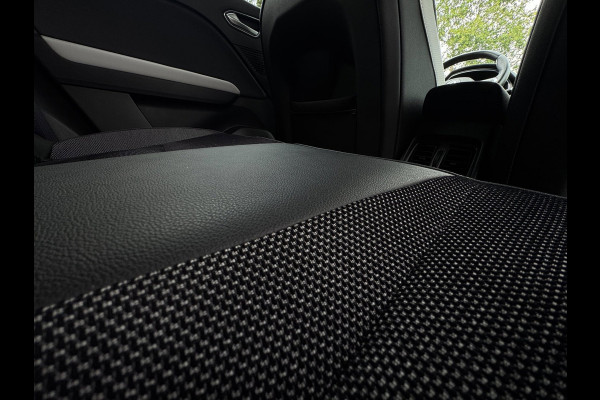 Renault Captur 1.3 TCe 130 Edition One Trekhaak / Camera / Navi / Carplay / Stoel & stuurverw. / Warning Spots / Ledverlichting