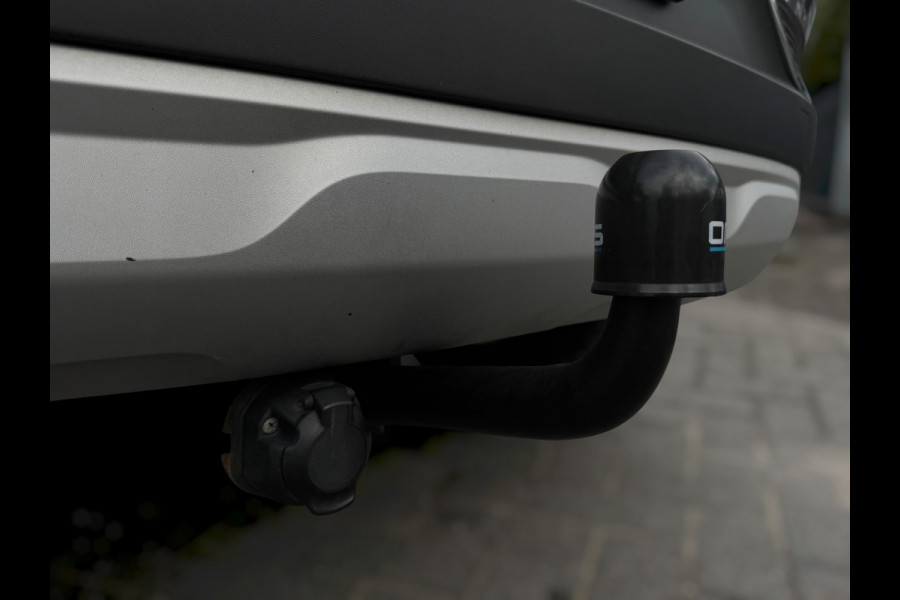 Renault Captur 1.3 TCe 130 Edition One Trekhaak / Camera / Navi / Carplay / Stoel & stuurverw. / Warning Spots / Ledverlichting