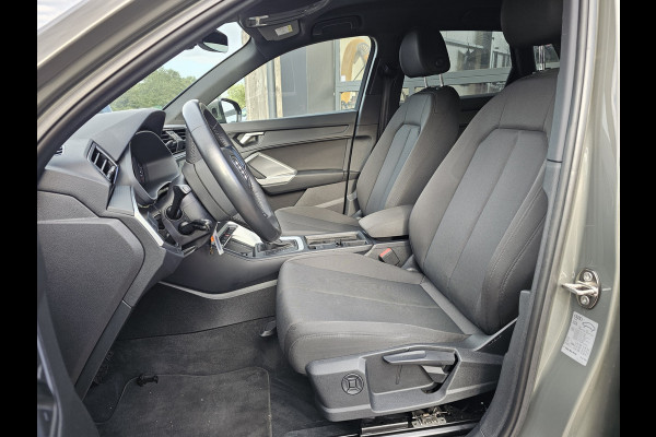 Audi Q3 35 TFSI S Line Pro Line | Automaat | Trekhaak | Stoelverwarming | MMI Plus | Virtual | Elek. achterklep |