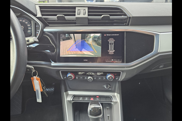 Audi Q3 35 TFSI S Line Pro Line | Automaat | Trekhaak | Stoelverwarming | MMI Plus | Virtual | Elek. achterklep |